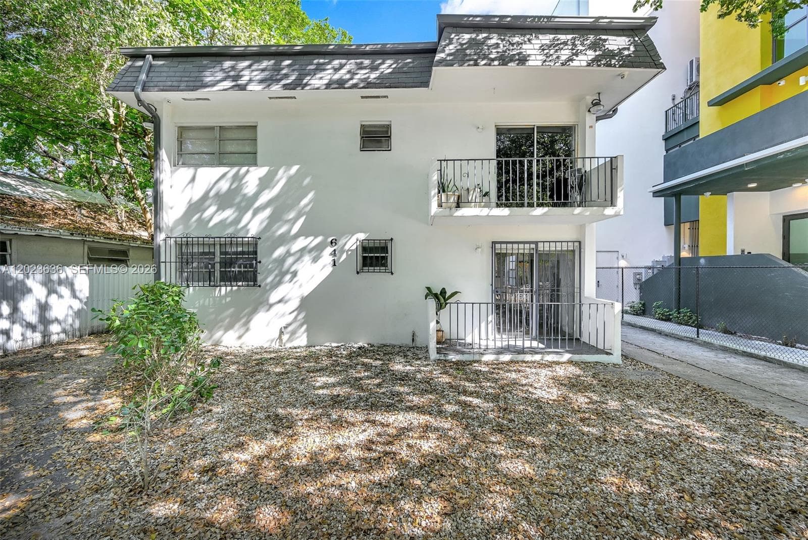 641 NW 2nd St, Miami FL 33128 — 10