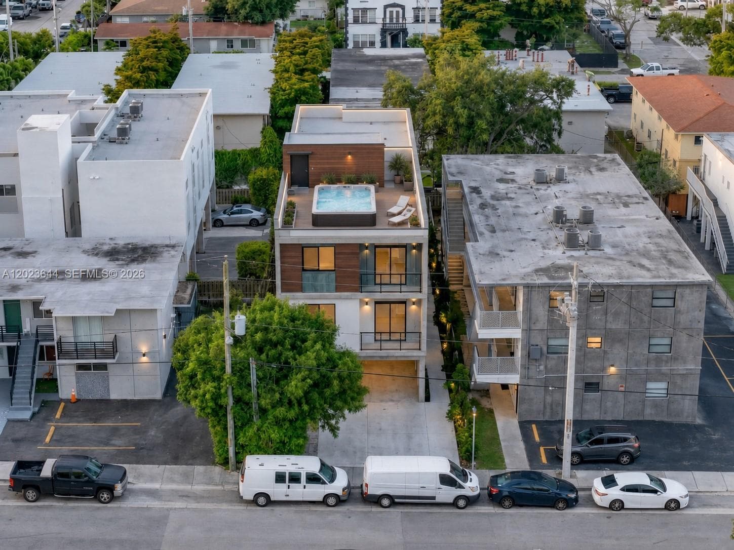 718 SW 4th St, Miami FL 33130 — 1