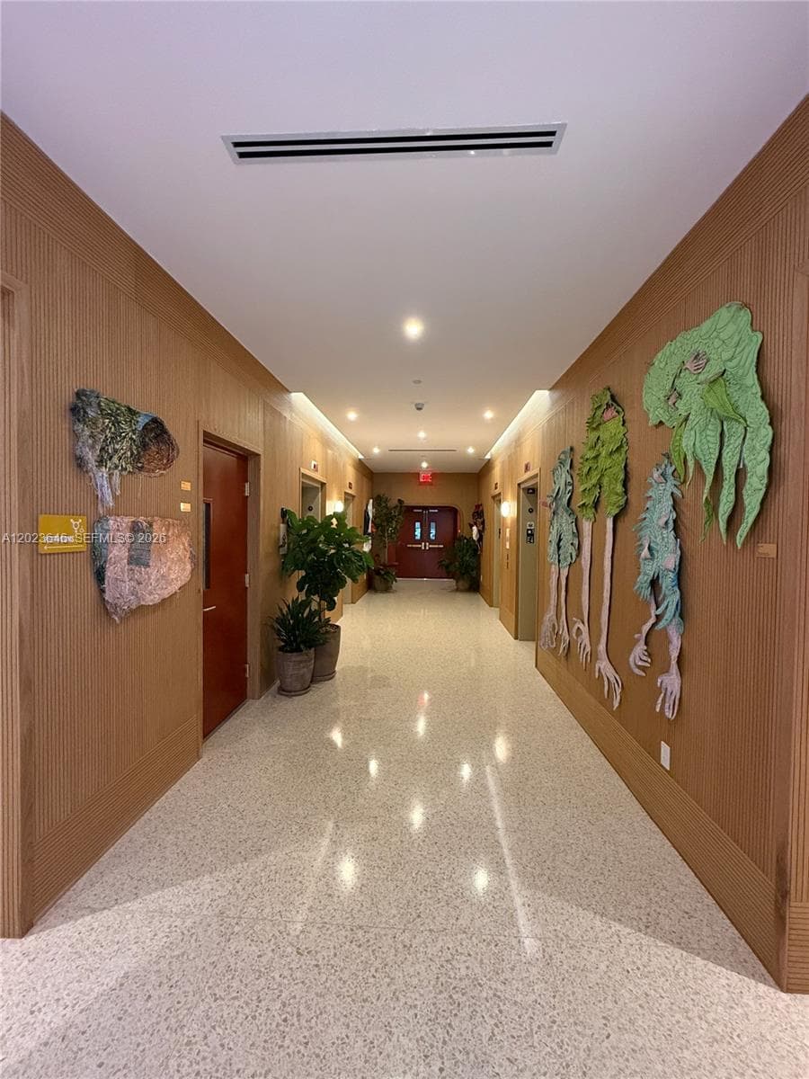 90 NE 32 # 411, Miami FL 33137 — 5