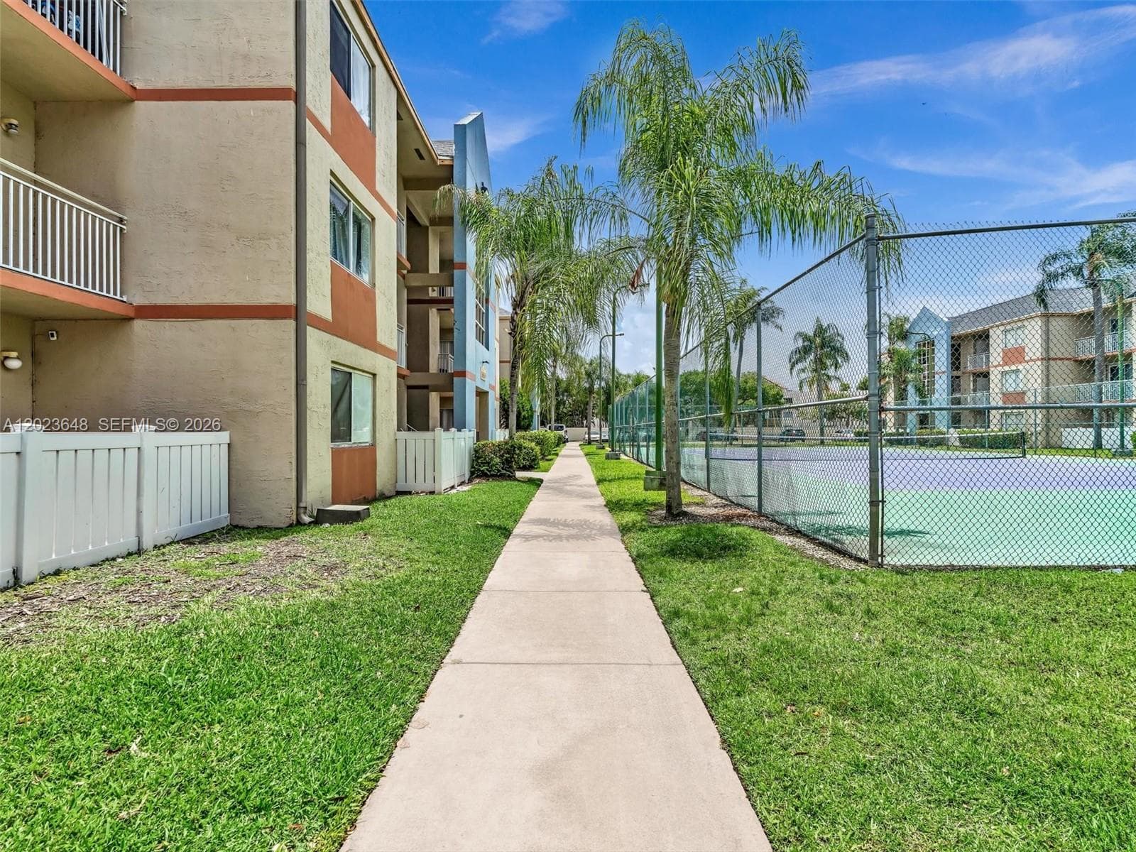 18850 NW 57th Ave # 208, Hialeah FL 33015 — 38