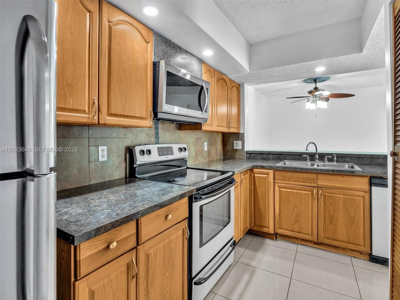 18850 NW 57th Ave # 208, Hialeah FL 33015 — 11