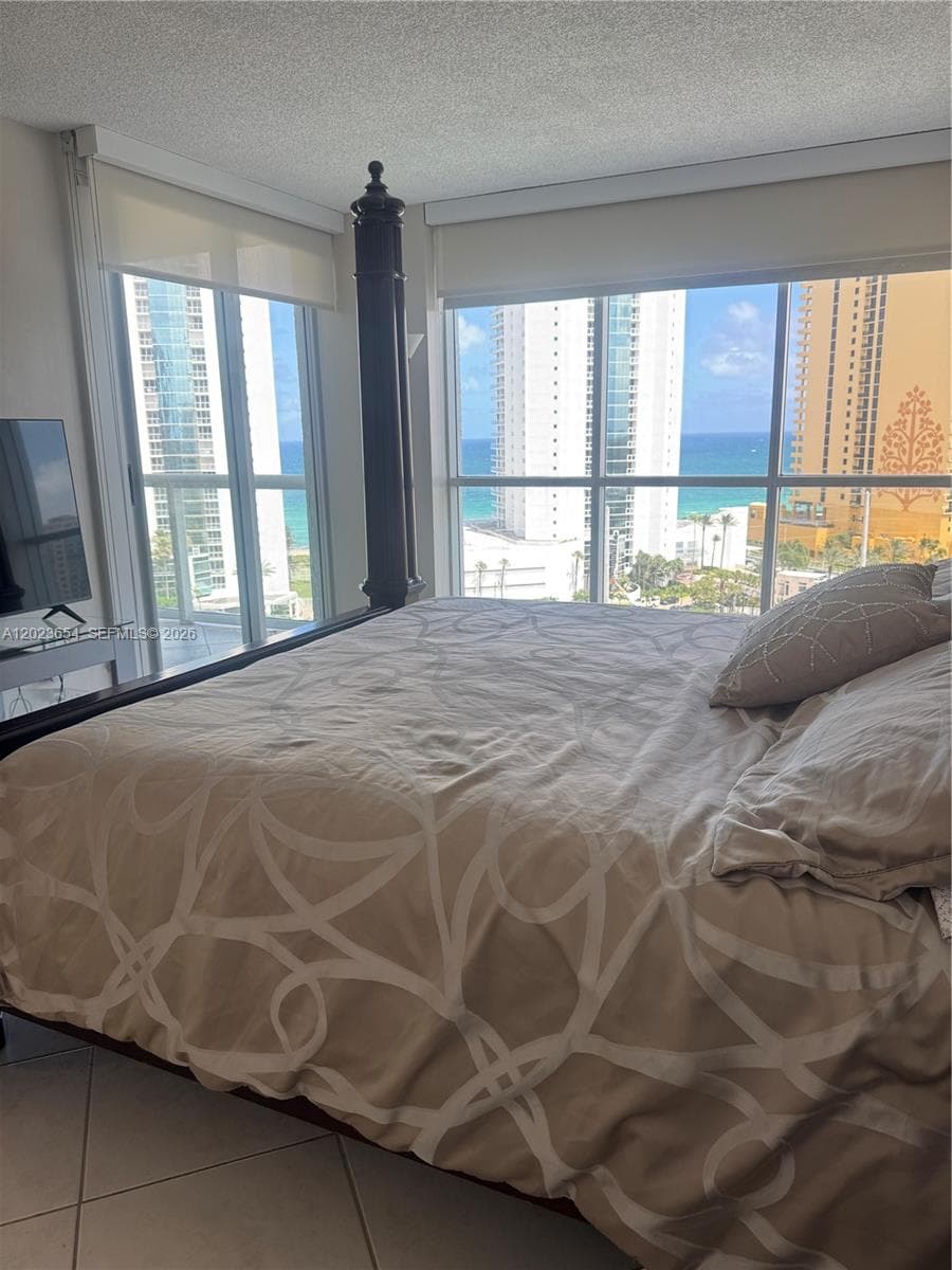 16400 Collins Ave # 1242, Sunny Isles Beach FL 33160 — 24