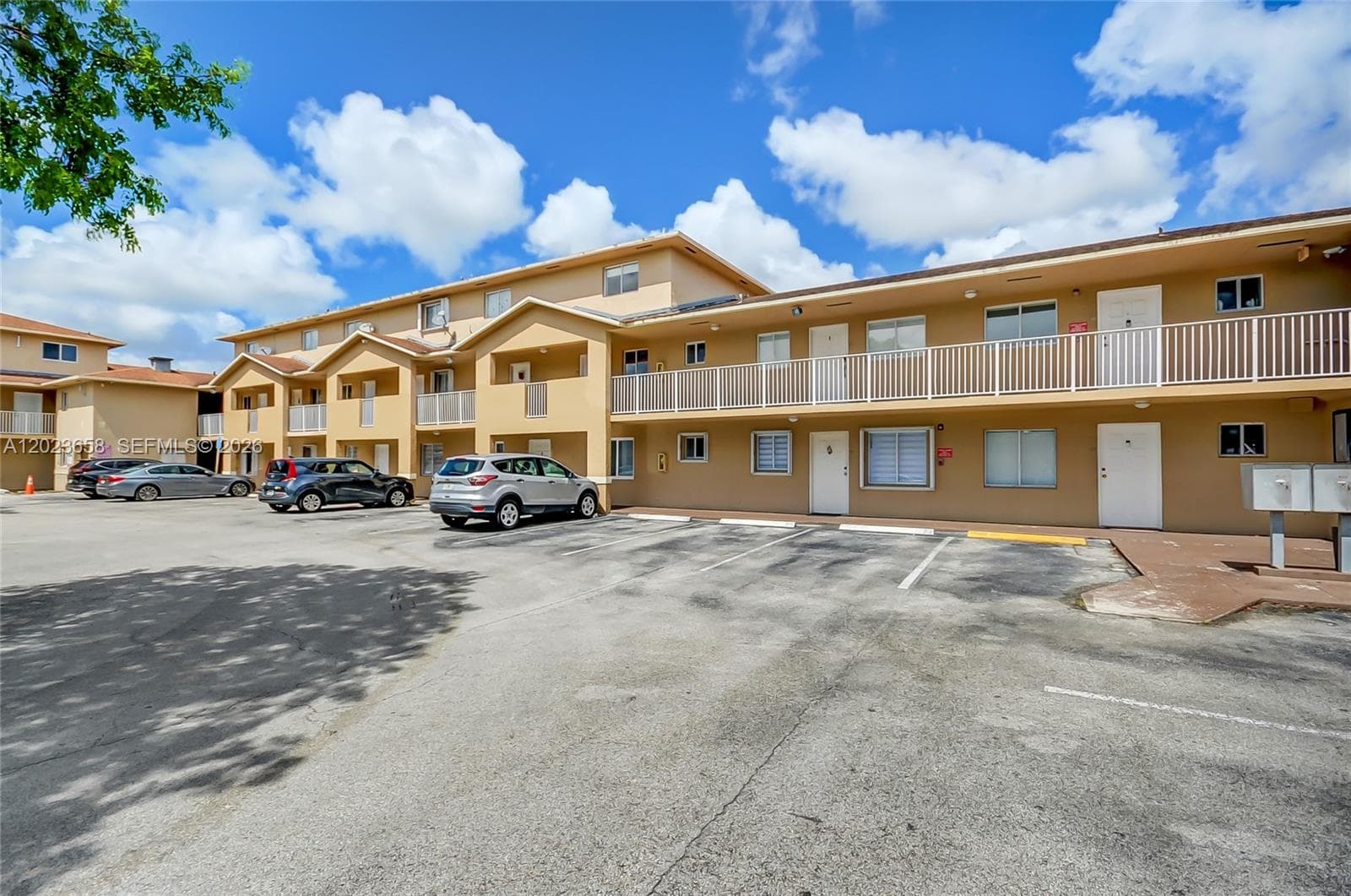 3021 W 76th St # 203, Hialeah FL 33018 — 23