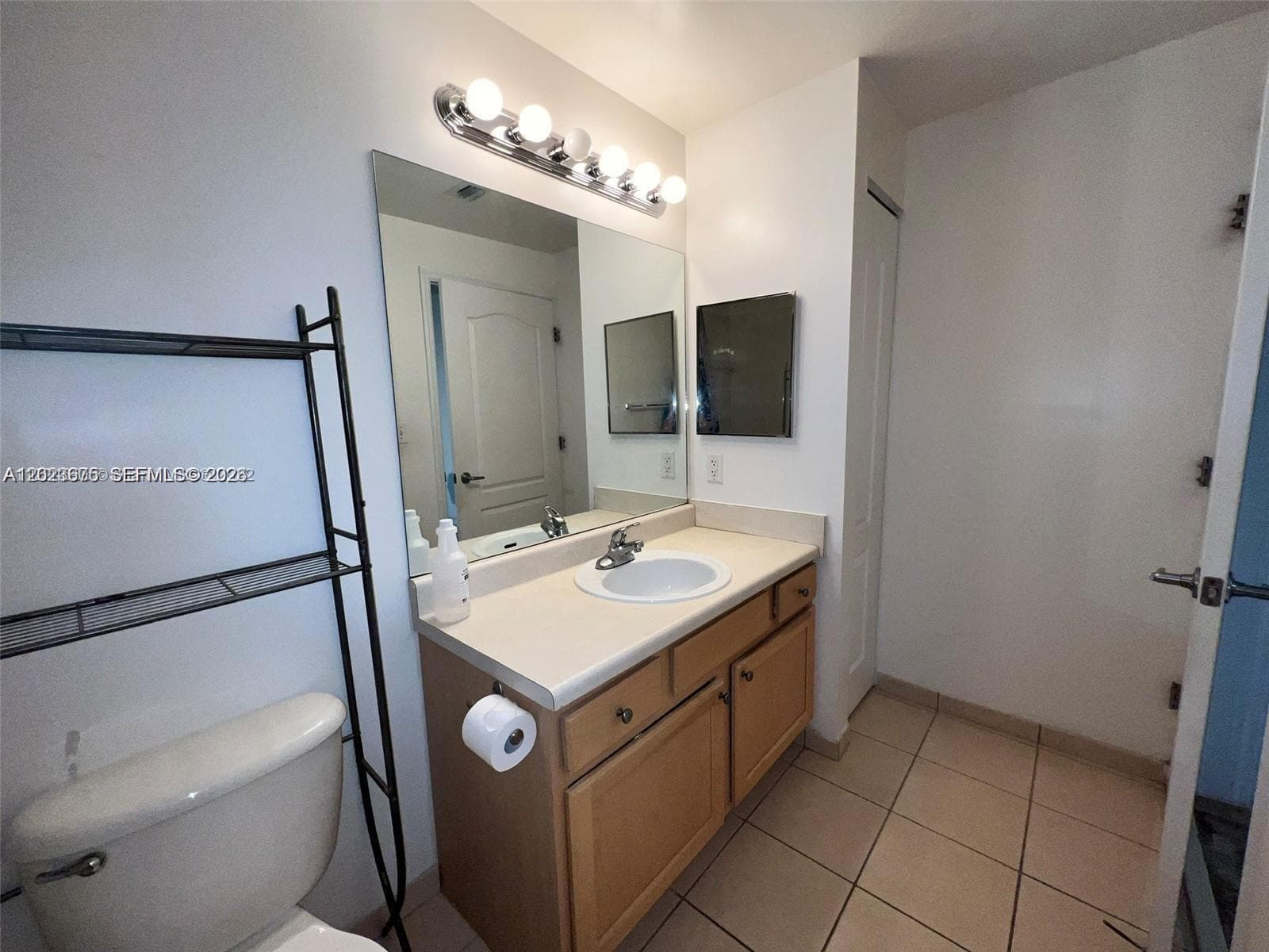 6001 SW 70th St # 454, South Miami FL 33143 — 7