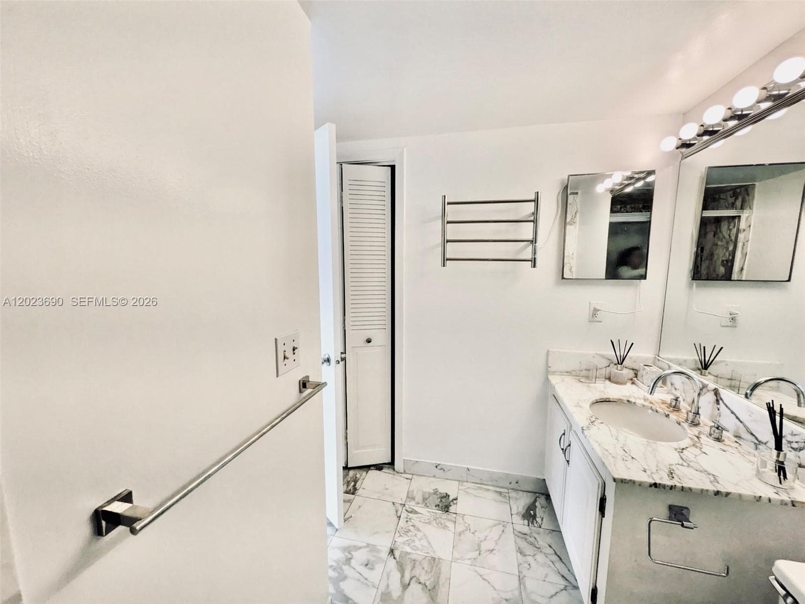 9801 Collins Ave # 11M, Bal Harbour FL 33154 — 25