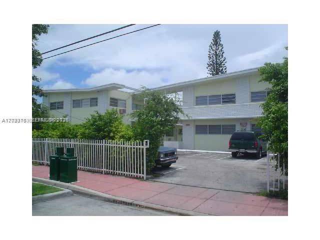1233 Marseille Dr # 5, Miami Beach FL 33141 — 16