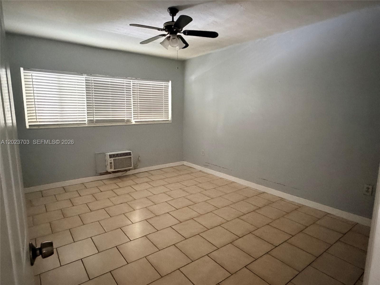 1233 Marseille Dr # 5, Miami Beach FL 33141 — 11