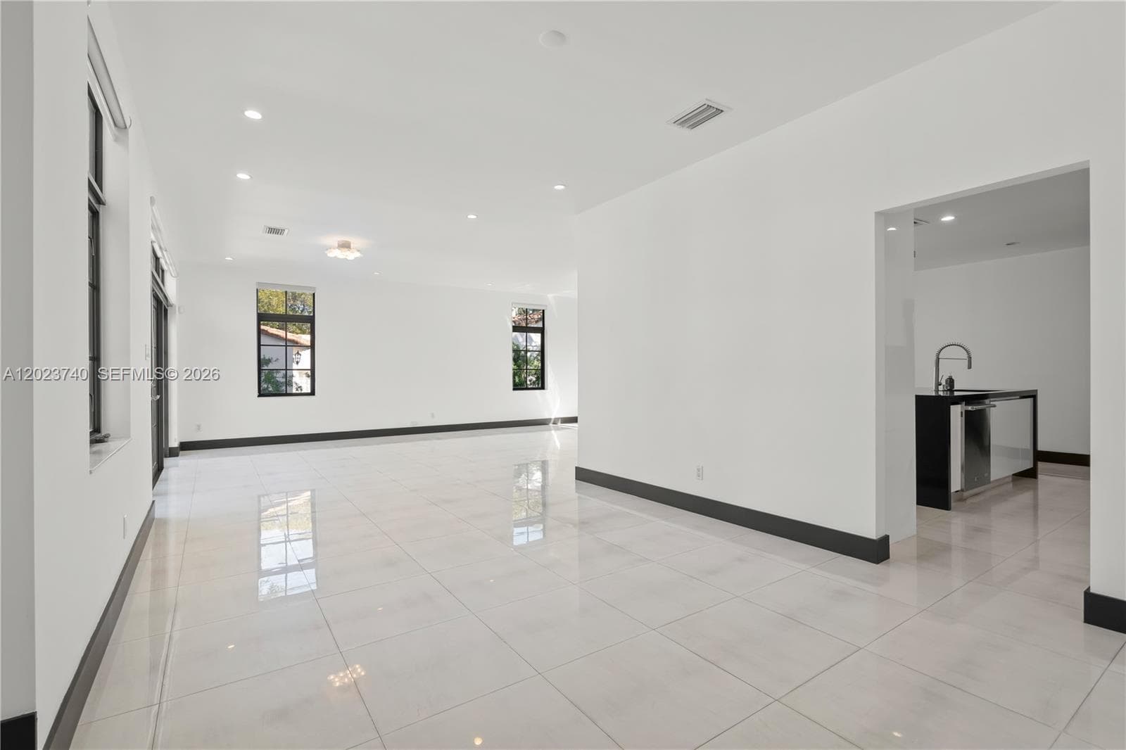 519 Alhambra Cir, Coral Gables FL 33134 — 13