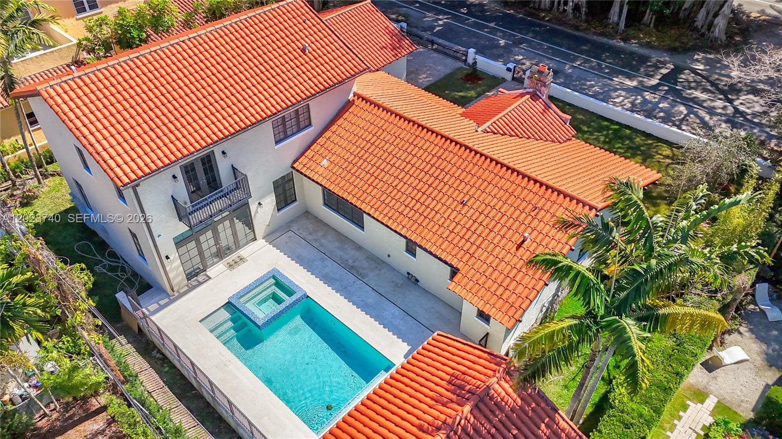 519 Alhambra Cir, Coral Gables FL 33134 — 22