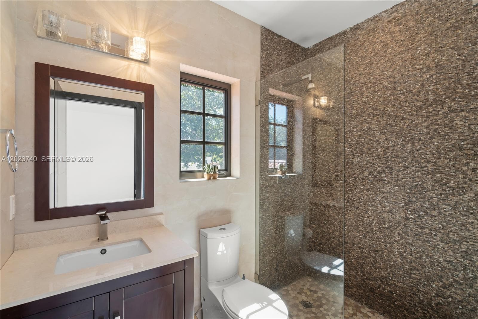 519 Alhambra Cir, Coral Gables FL 33134 — 63