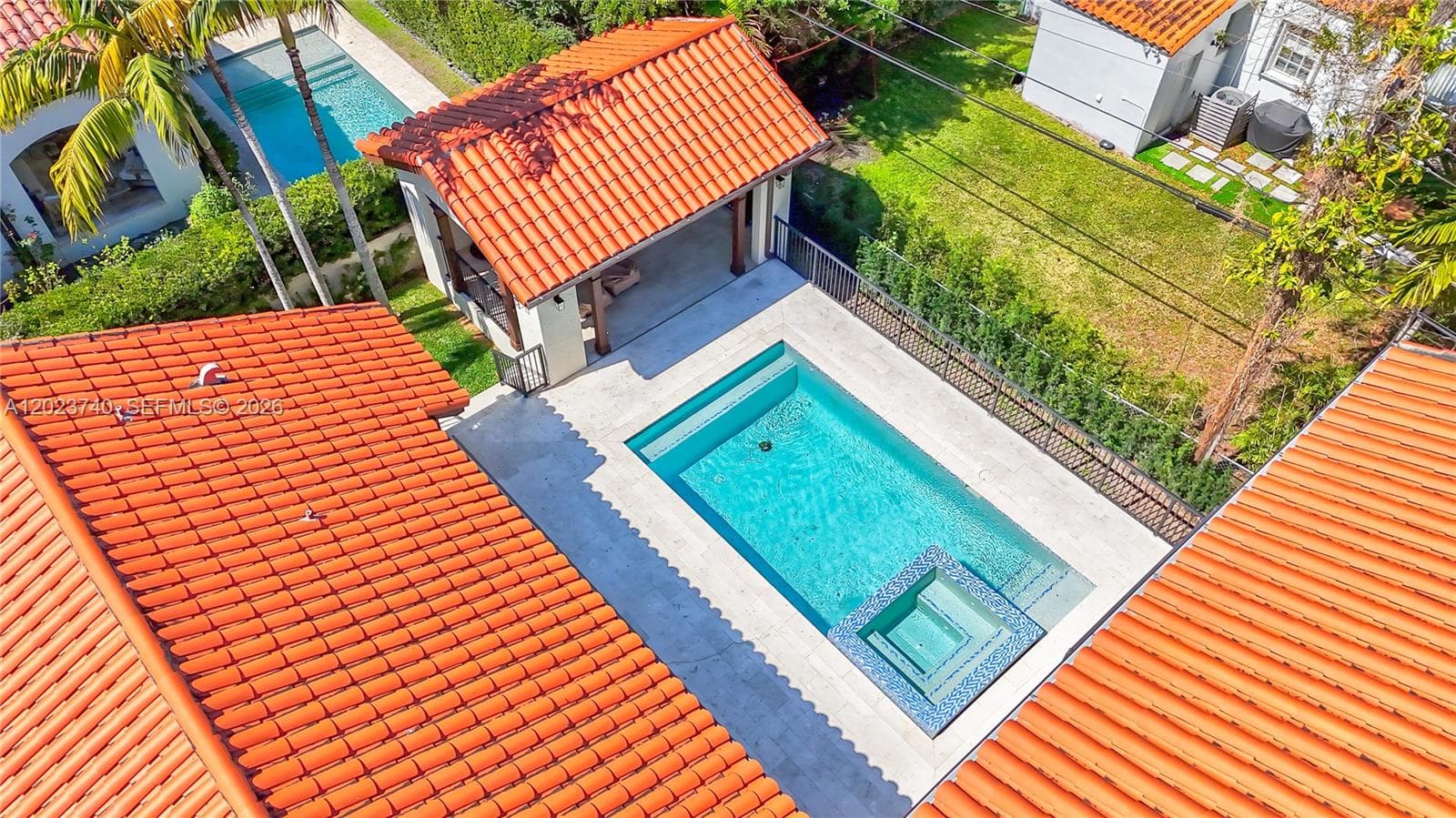 519 Alhambra Cir, Coral Gables FL 33134 — 24