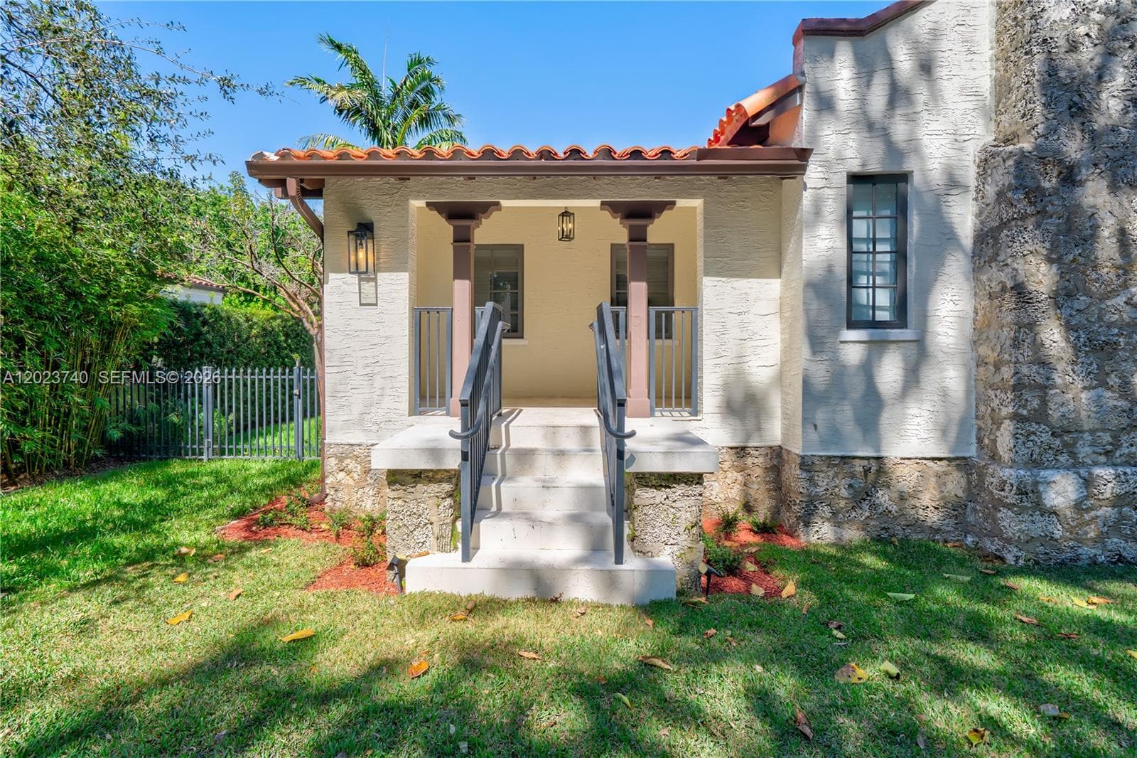 519 Alhambra Cir, Coral Gables FL 33134 — 41