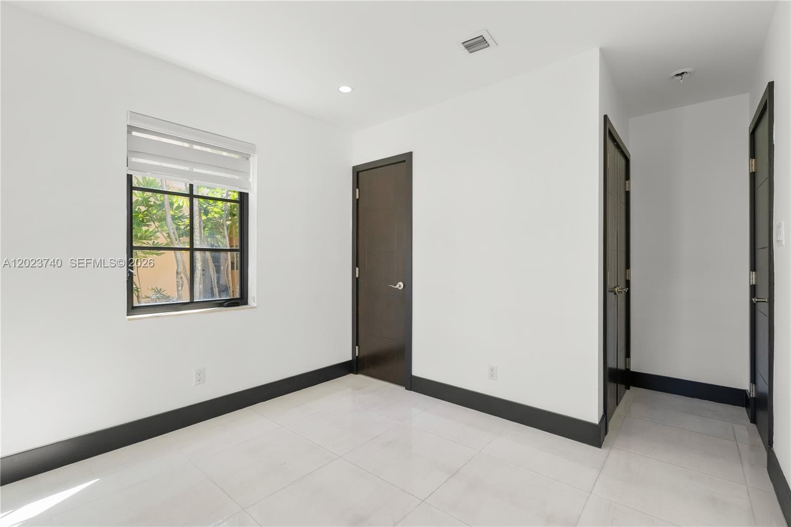 519 Alhambra Cir, Coral Gables FL 33134 — 45