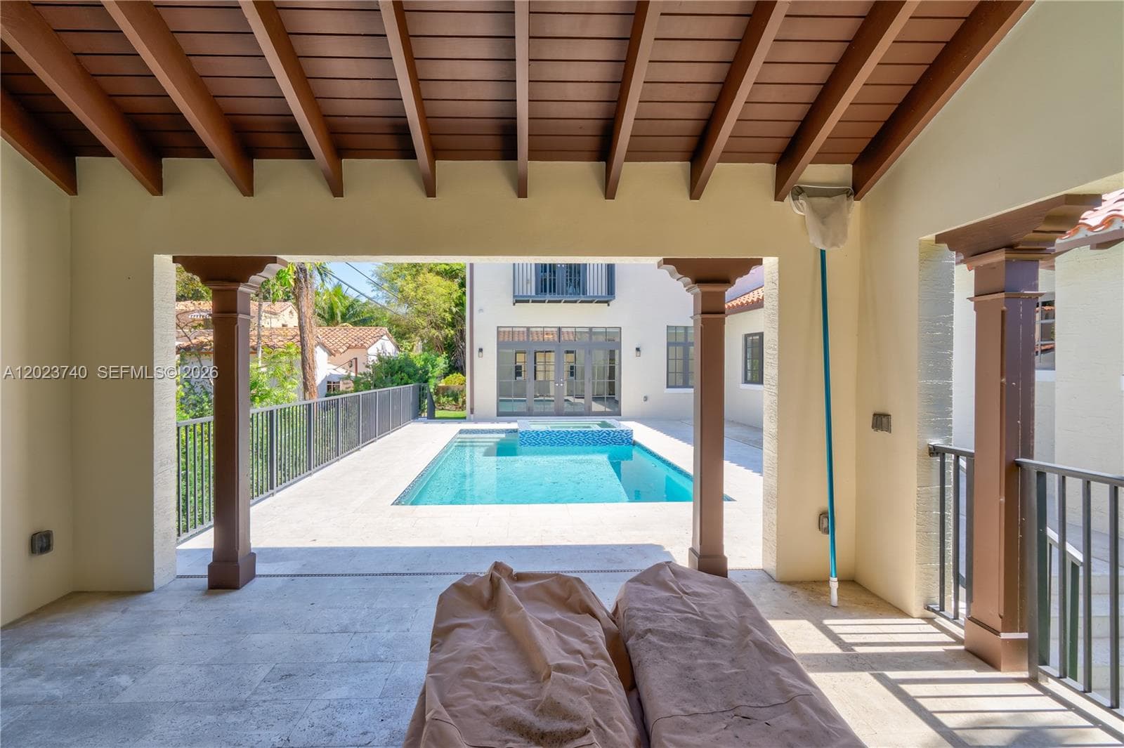 519 Alhambra Cir, Coral Gables FL 33134 — 18