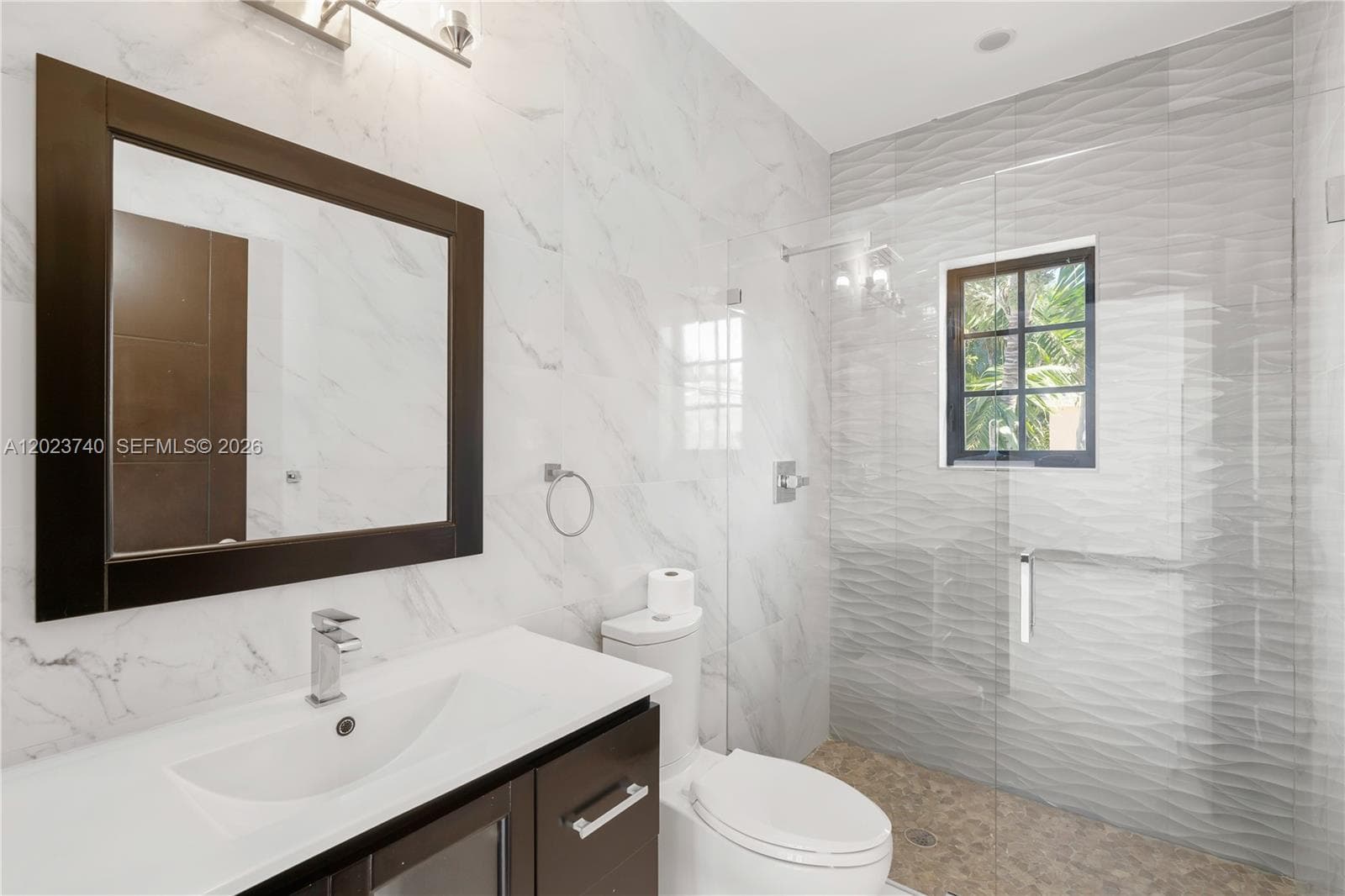 519 Alhambra Cir, Coral Gables FL 33134 — 59