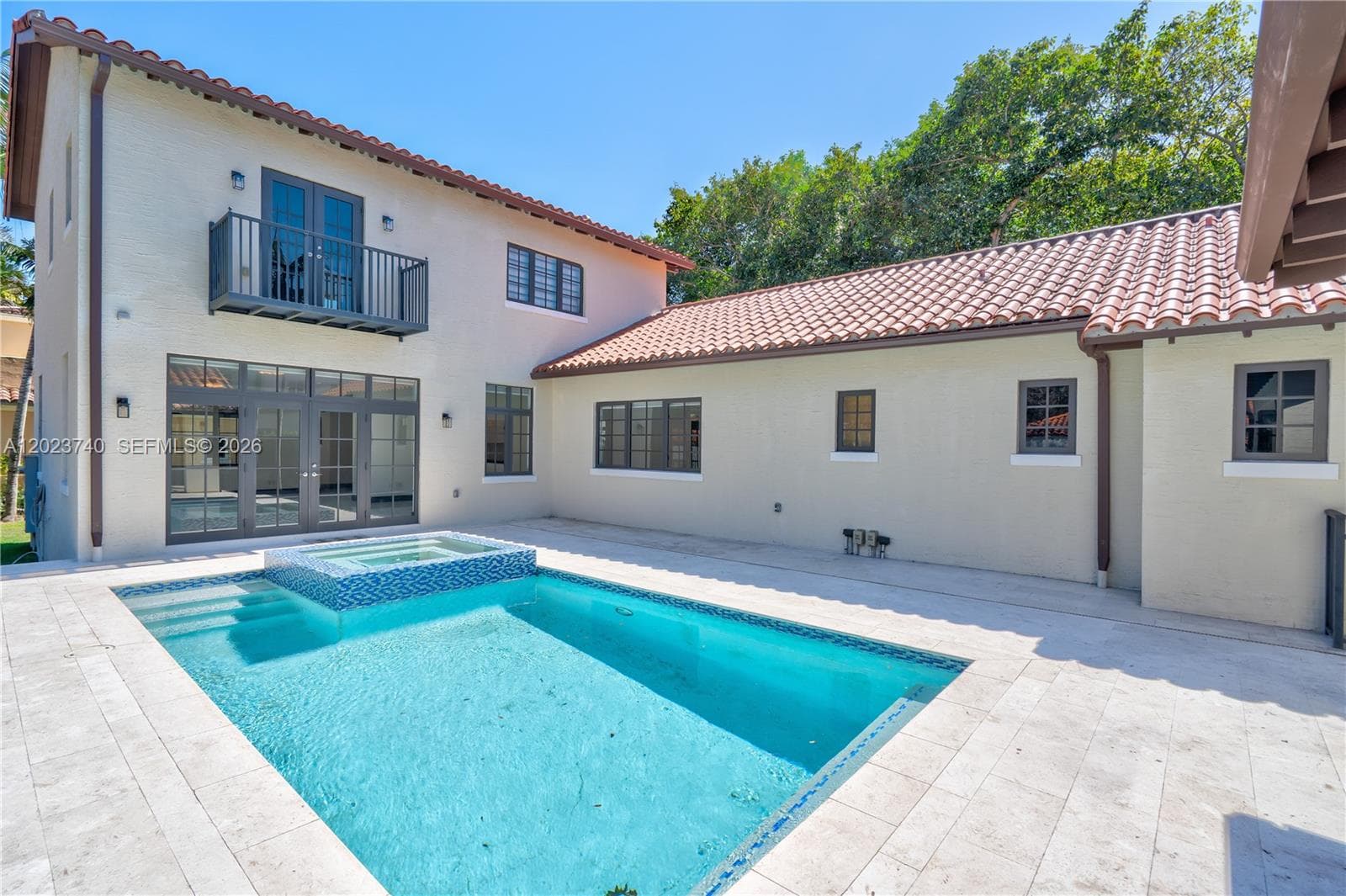519 Alhambra Cir, Coral Gables FL 33134 — 19