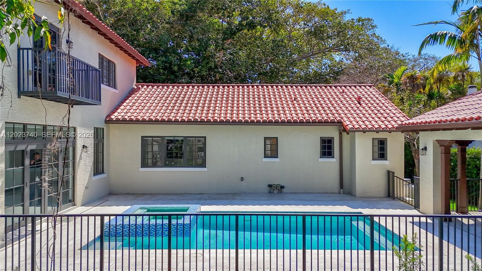 519 Alhambra Cir, Coral Gables FL 33134 — 29
