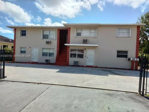2040 Grant Ave # 3, Opa-Locka FL 33054 — 1