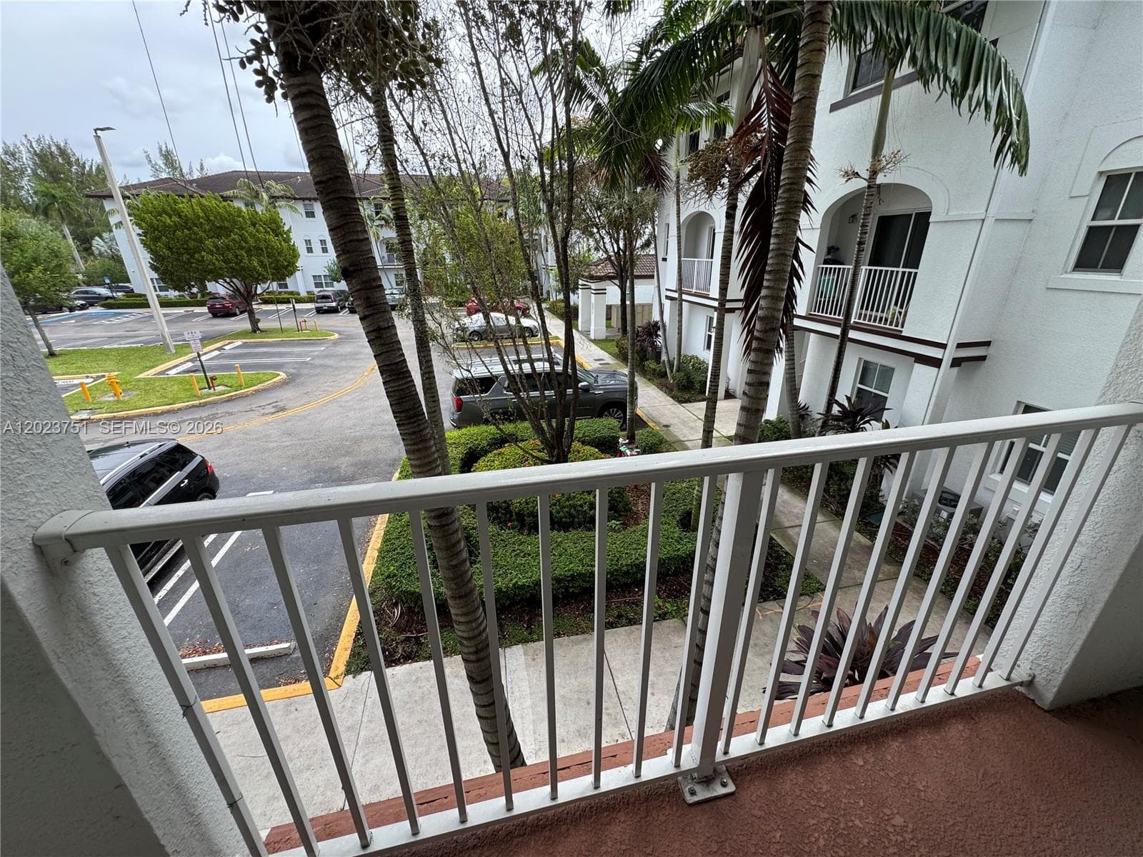 8650 NW 97 ave # 209, Doral FL 33178 — 23