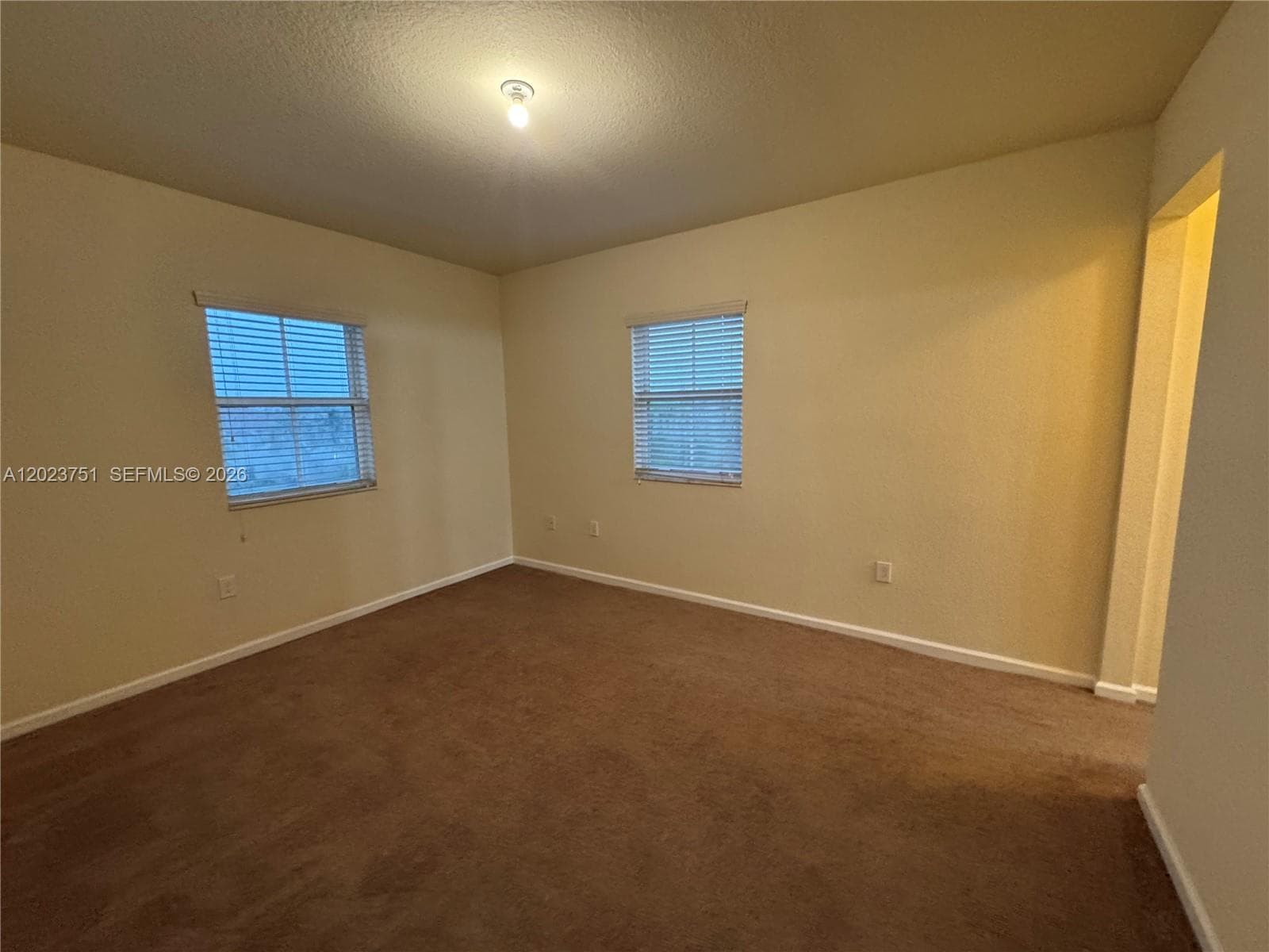 8650 NW 97 ave # 209, Doral FL 33178 — 6