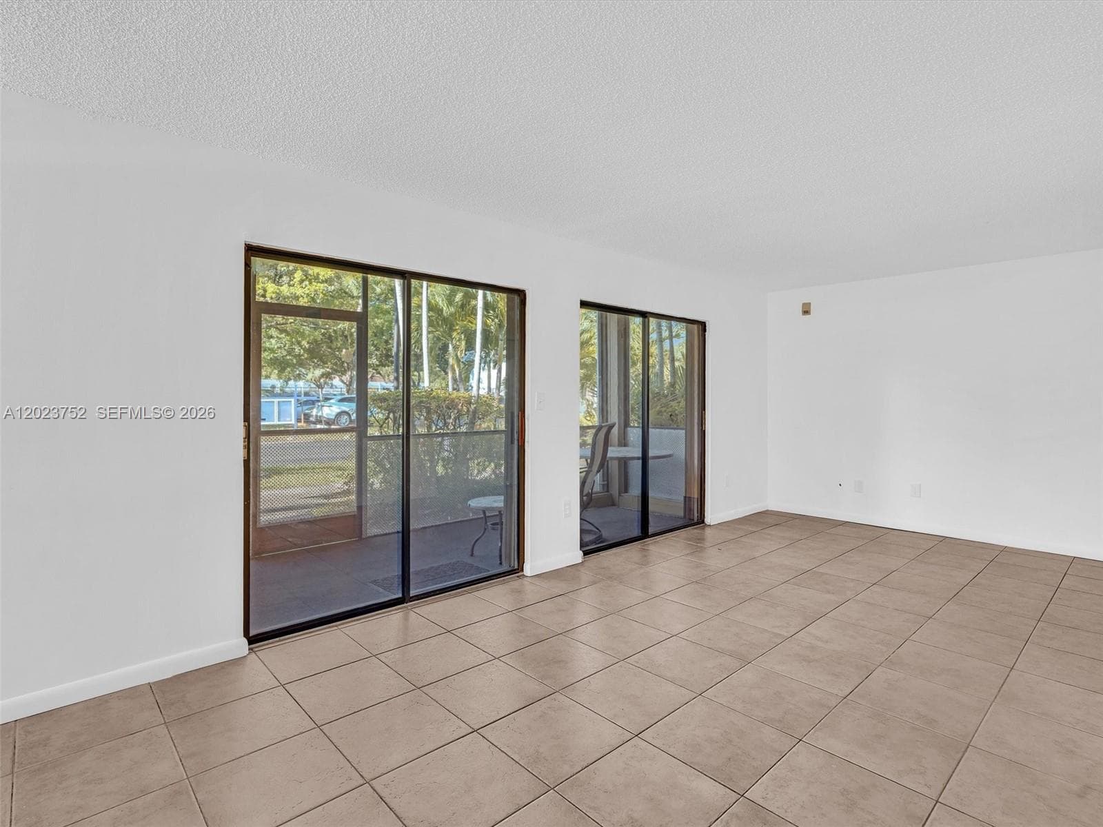 831 NE 199th St # 34, Miami FL 33179 — 15