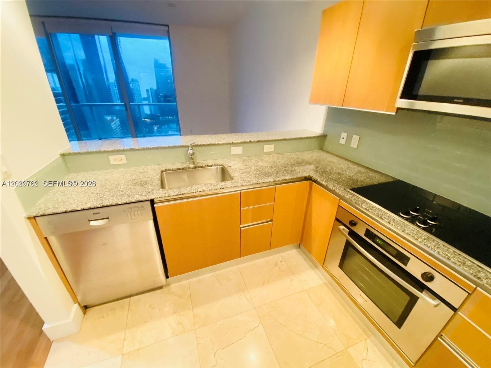 1060 Brickell Ave # 3109, Miami FL 33131 — 6