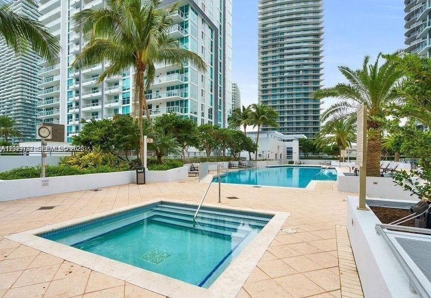 1060 Brickell Ave # 3109, Miami FL 33131 — 14