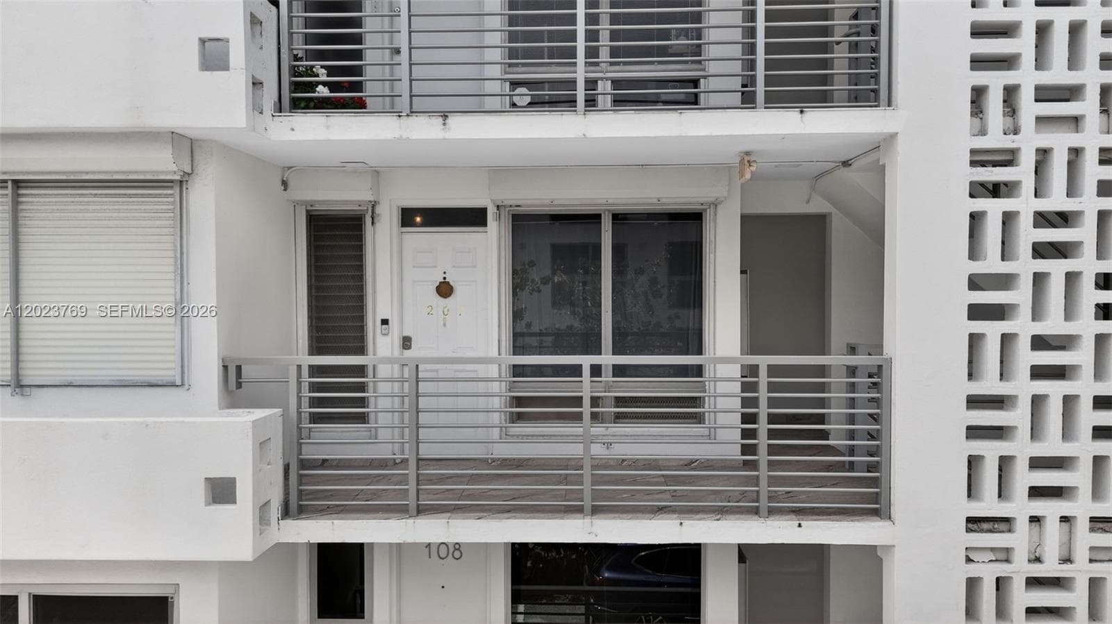 10240 Collins Ave # 207, Bal Harbour FL 33154 — 22