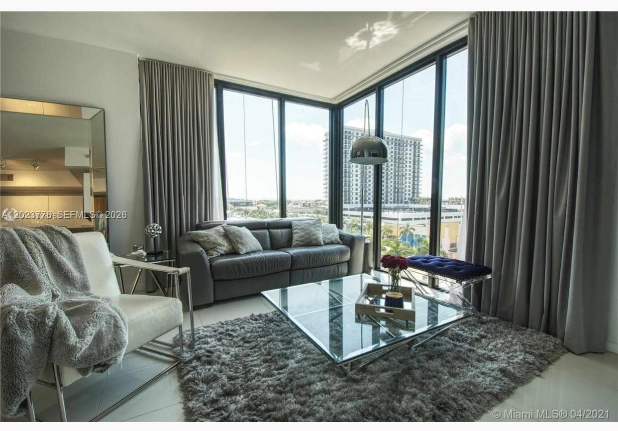 5300 Paseo Blvd   Unit 401 # 401, Doral FL 33166 — 5