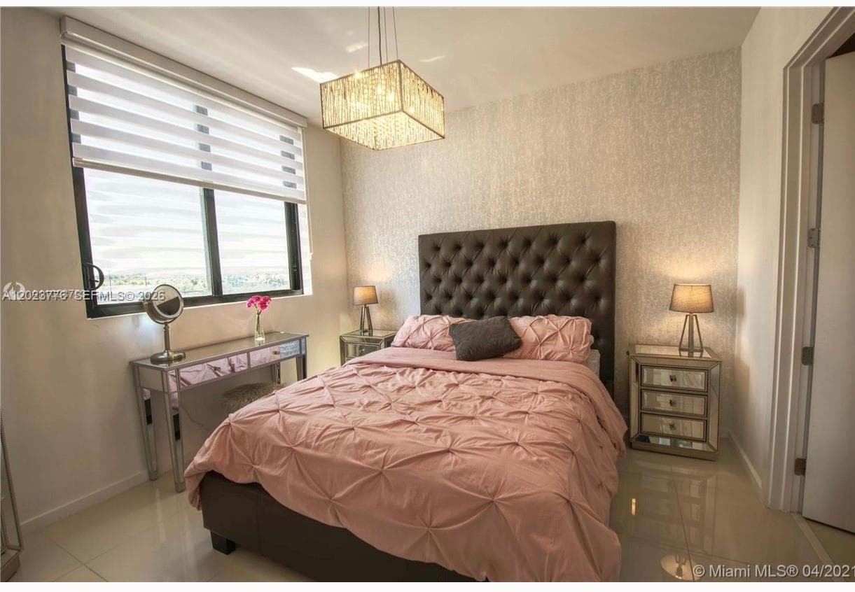 5300 Paseo Blvd   Unit 401 # 401, Doral FL 33166 — 21