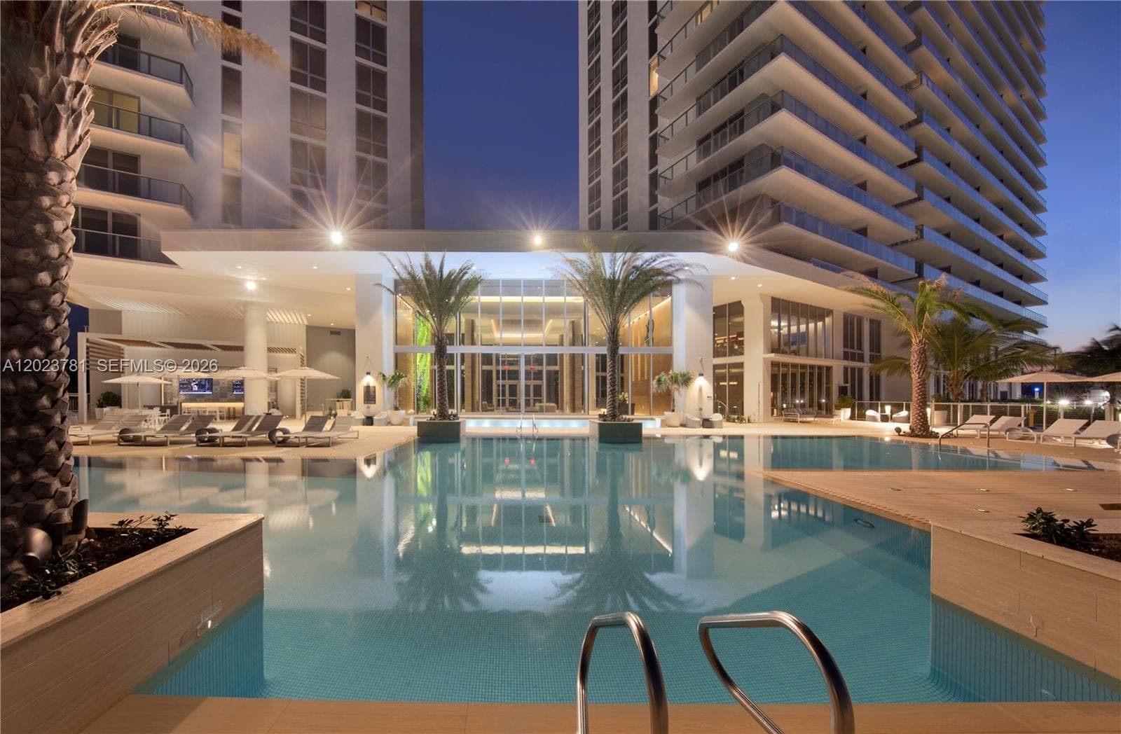 16385 Biscayne Blvd # 1919, North Miami Beach FL 33160 — 63