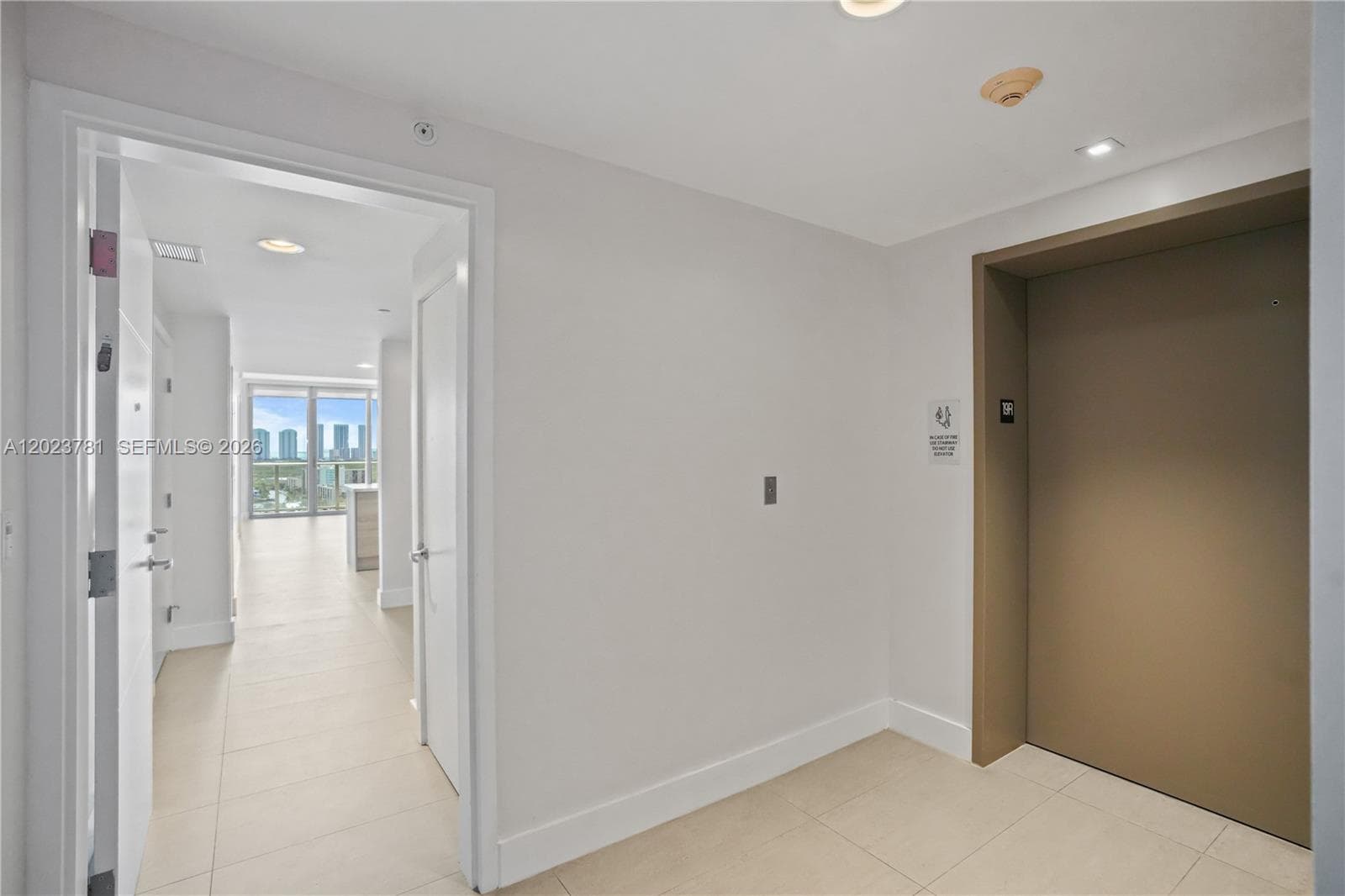 16385 Biscayne Blvd # 1919, North Miami Beach FL 33160 — 1