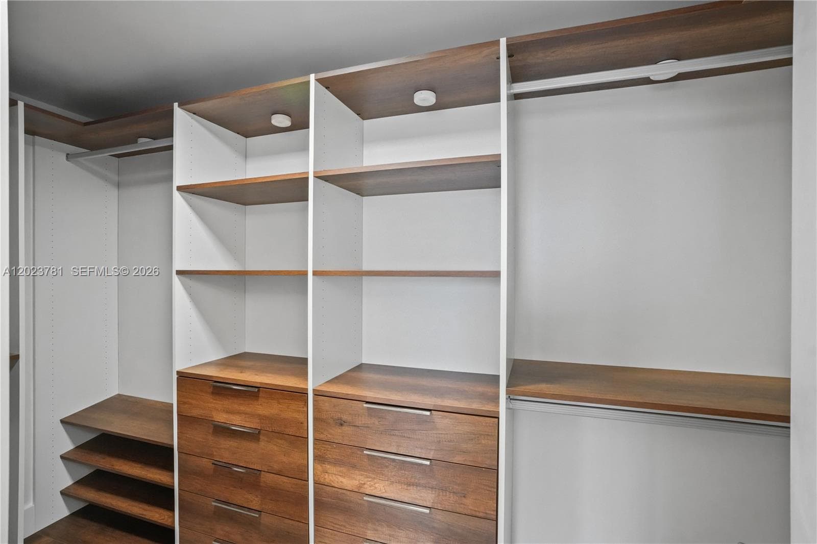 16385 Biscayne Blvd # 1919, North Miami Beach FL 33160 — 28