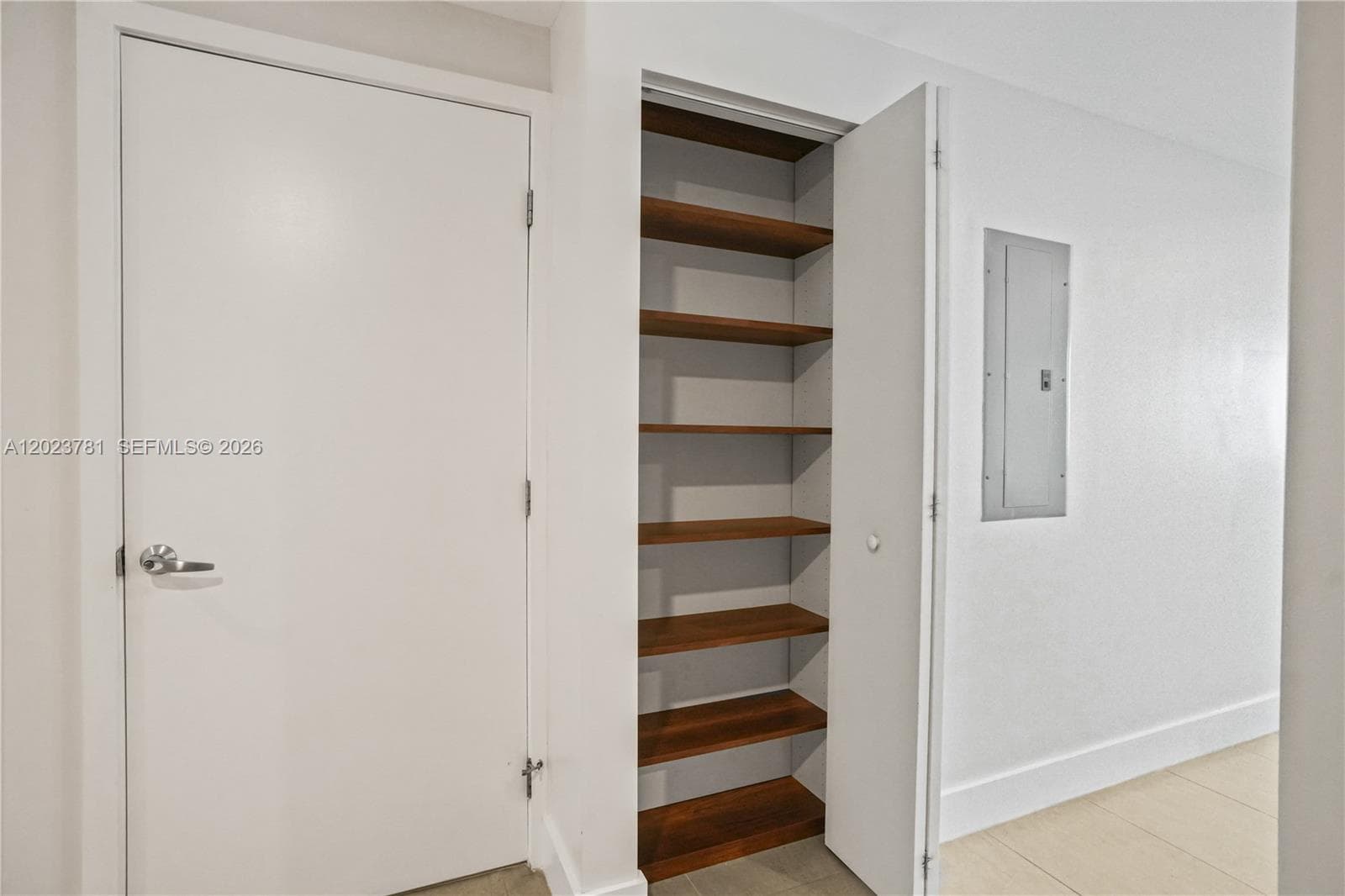 16385 Biscayne Blvd # 1919, North Miami Beach FL 33160 — 11