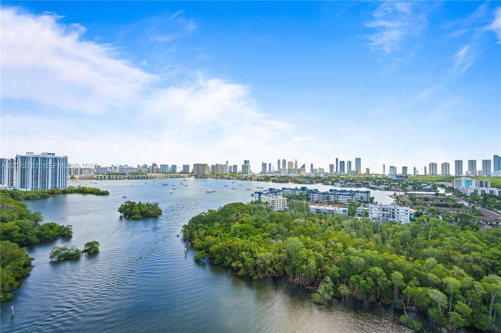 16385 Biscayne Blvd # 1919, North Miami Beach FL 33160 — 31