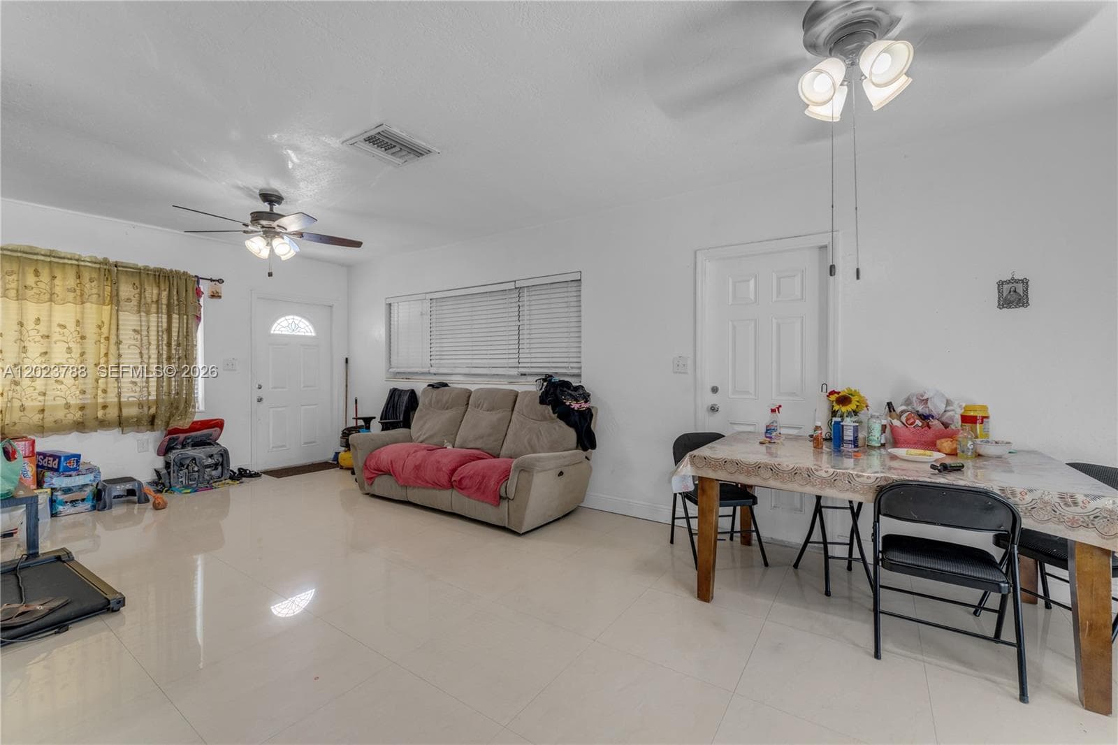 329 NW 13th St, Homestead FL 33030 — 9
