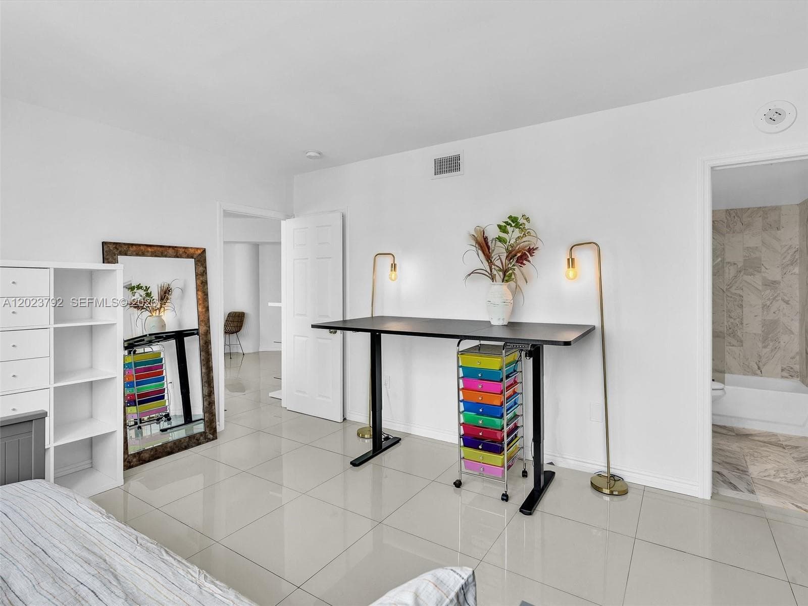 825 Brickell Bay Dr # 2048, Miami FL 33131 — 27