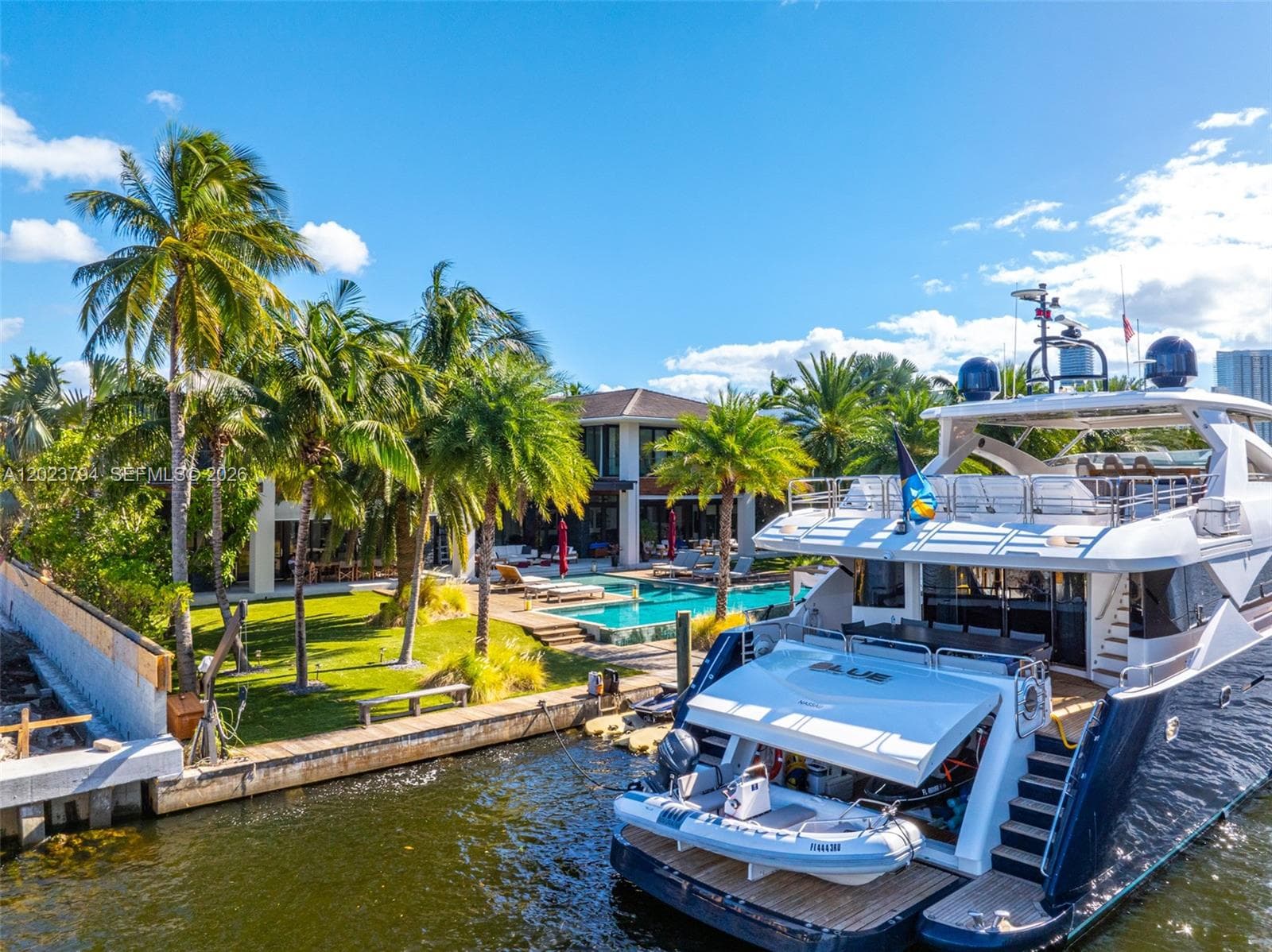 385 Centre Is, Golden Beach FL 33160 — 67