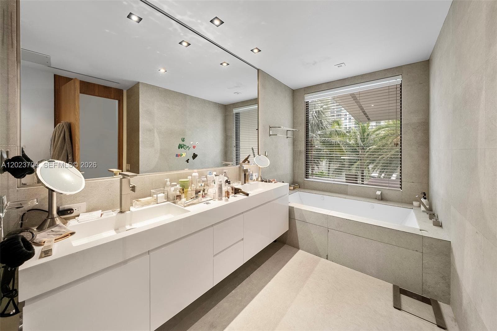 385 Centre Is, Golden Beach FL 33160 — 63