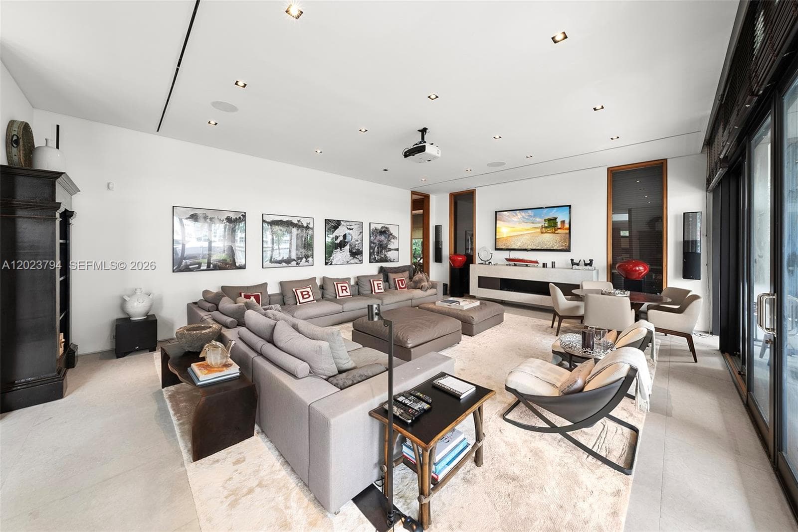 385 Centre Is, Golden Beach FL 33160 — 24