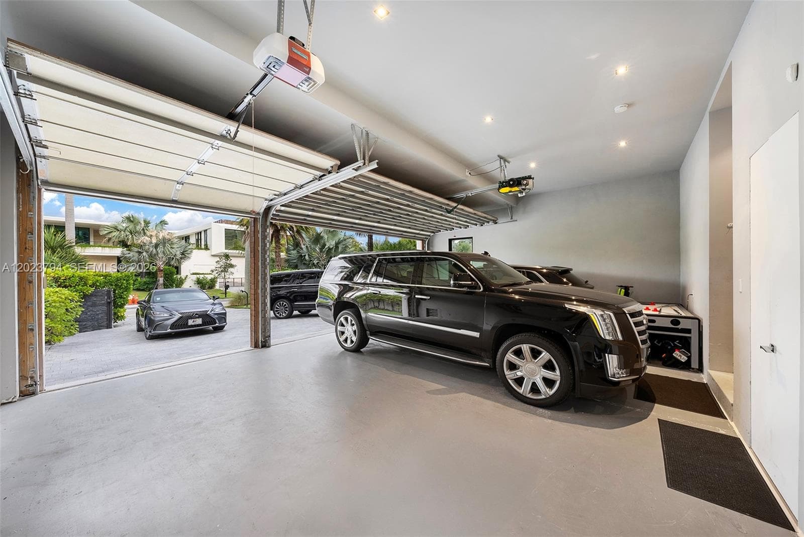 385 Centre Is, Golden Beach FL 33160 — 65