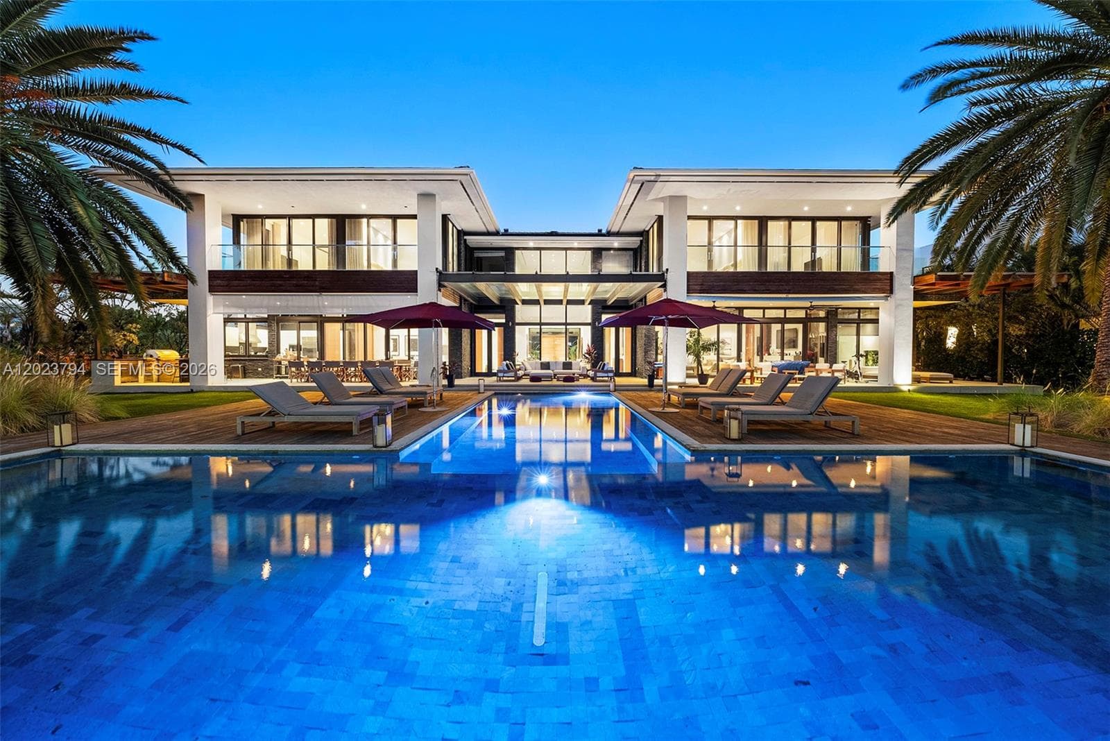 385 Centre Is, Golden Beach FL 33160 — 78