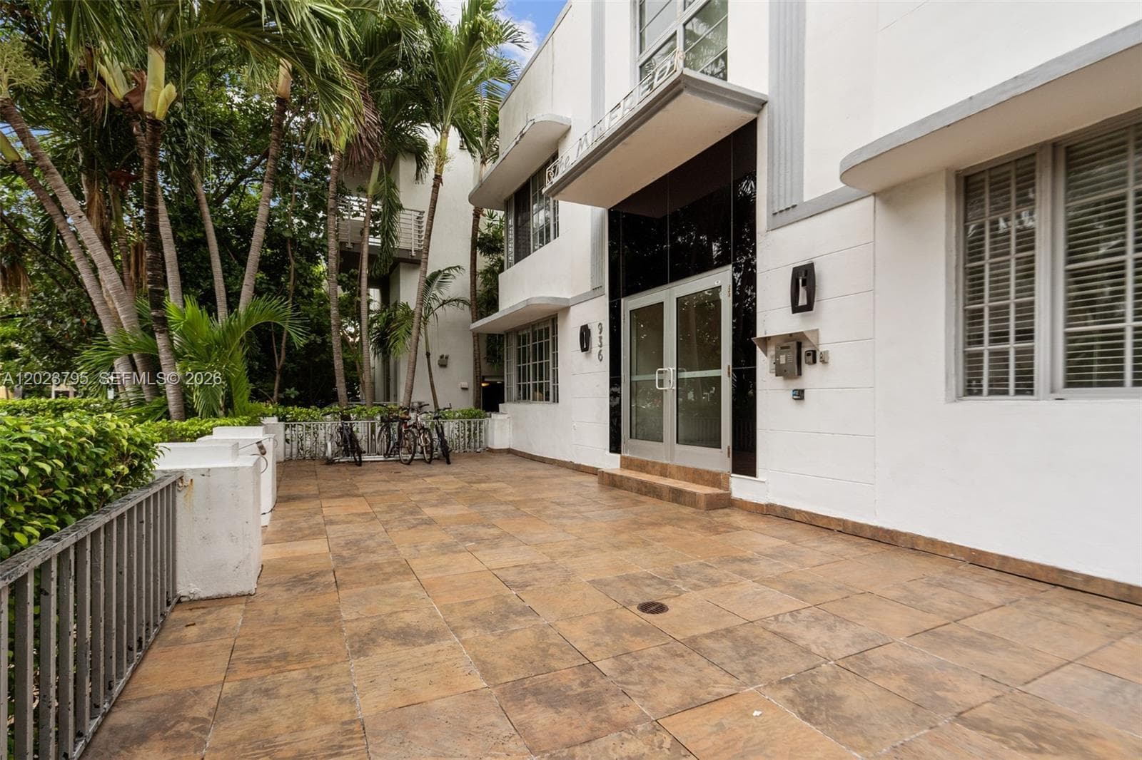 936 Pennsylvania Ave # 205, Miami Beach FL 33139 — 9