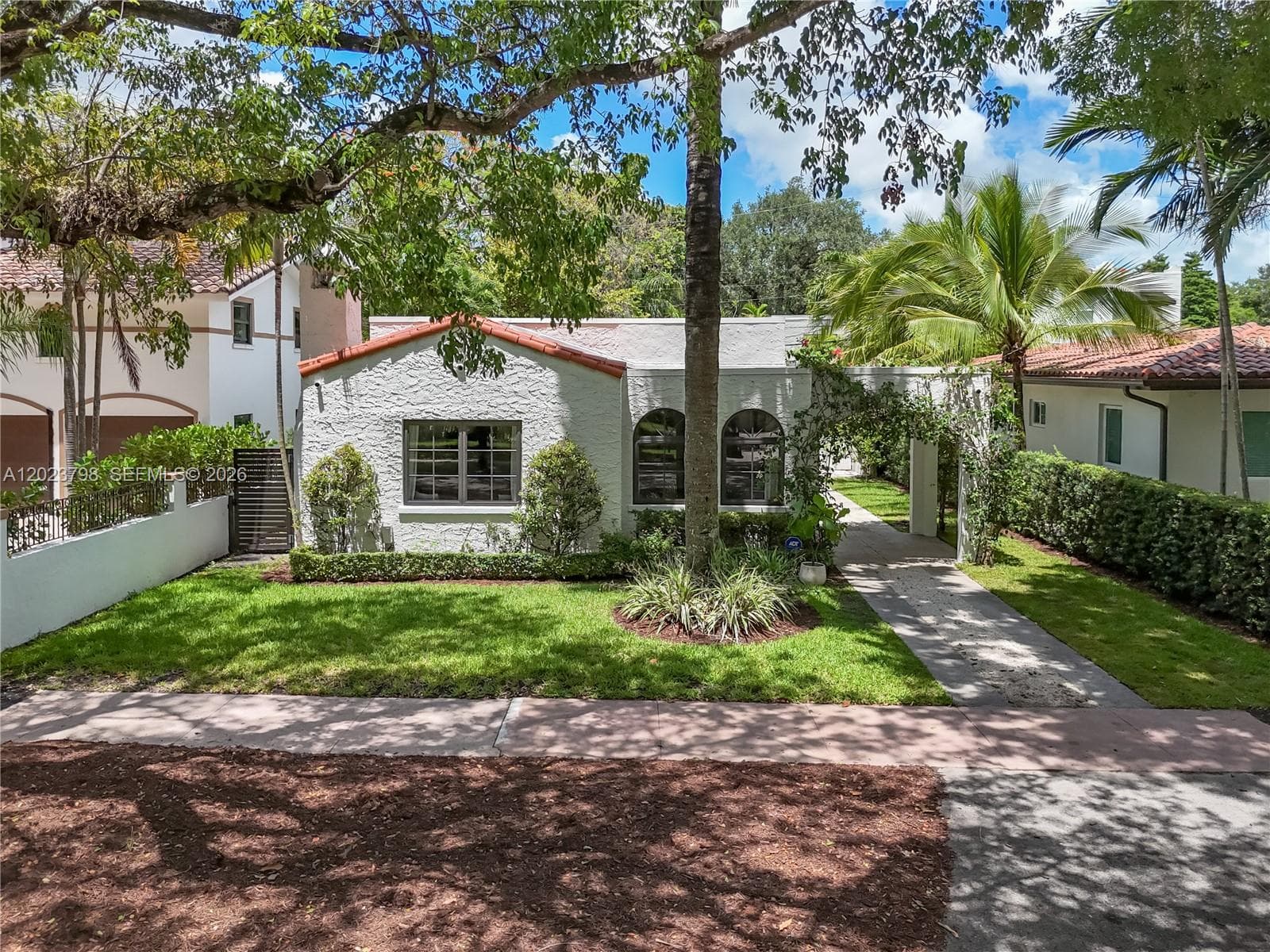 1220 Cordova St, Coral Gables FL 33134 — 19