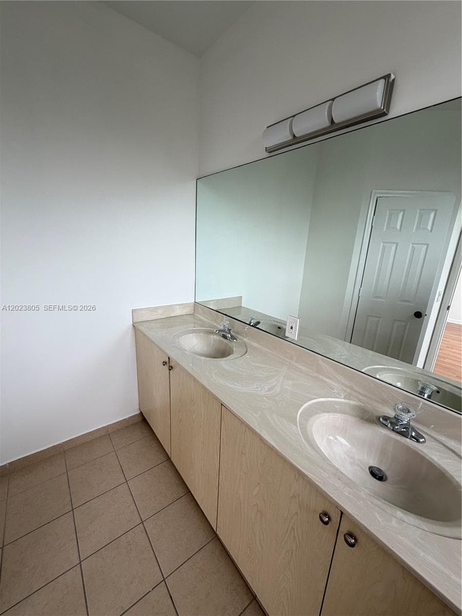 607 NE 21st Ter, Homestead FL 33033 — 13