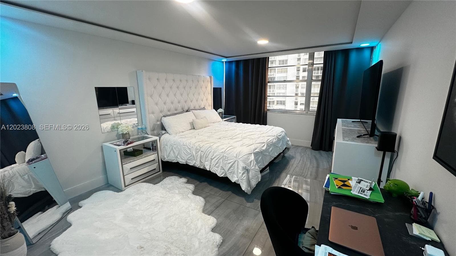 18041 Biscayne Blvd # 702, Aventura FL 33160 — 6
