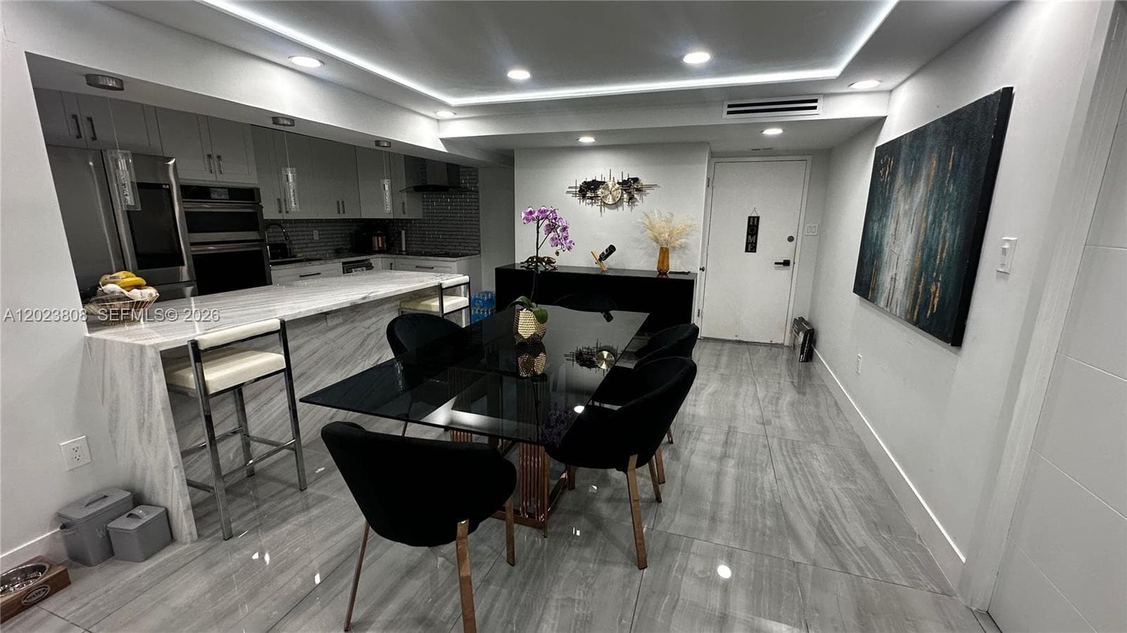 18041 Biscayne Blvd # 702, Aventura FL 33160 — 3