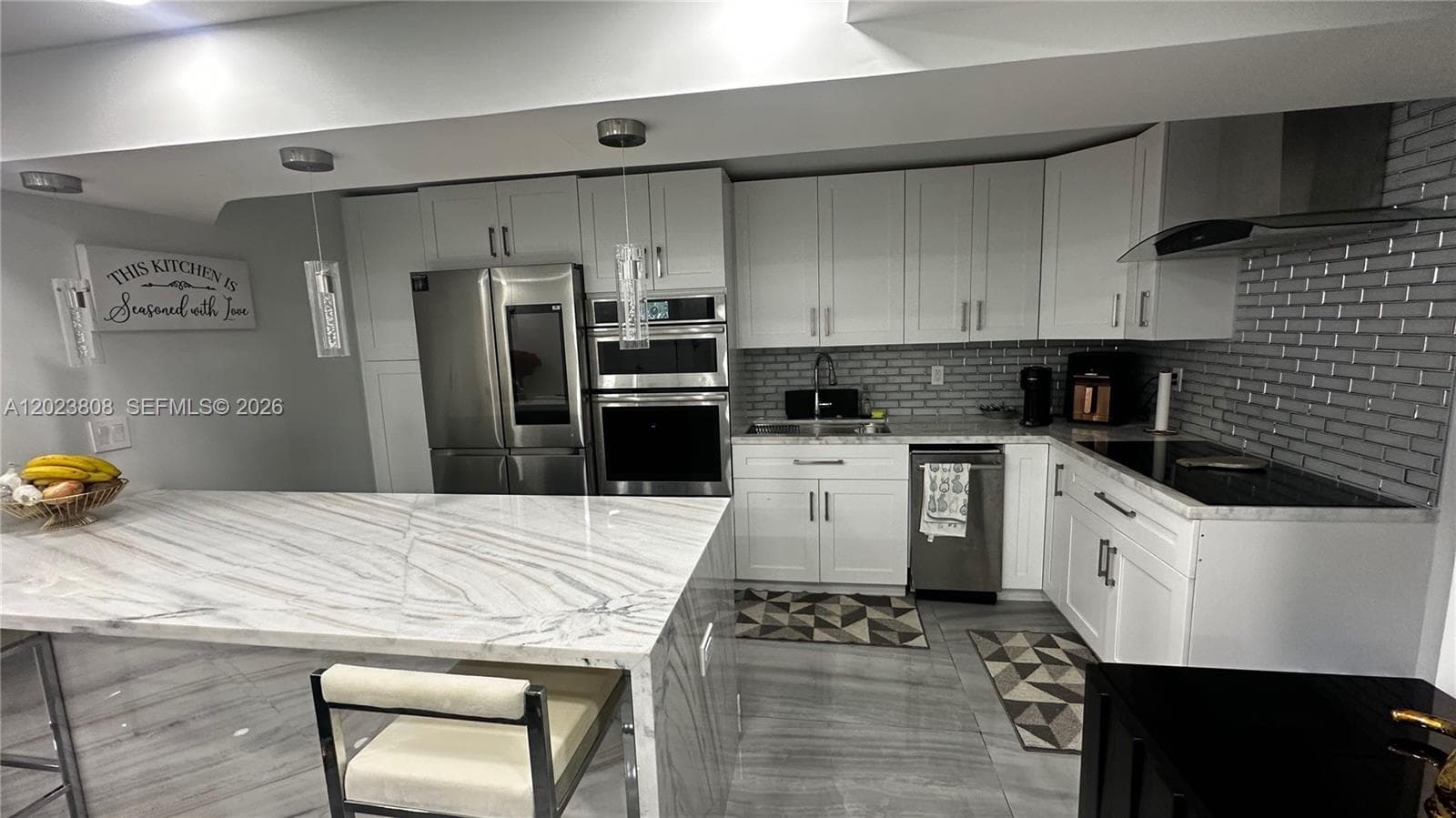 18041 Biscayne Blvd # 702, Aventura FL 33160 — 5