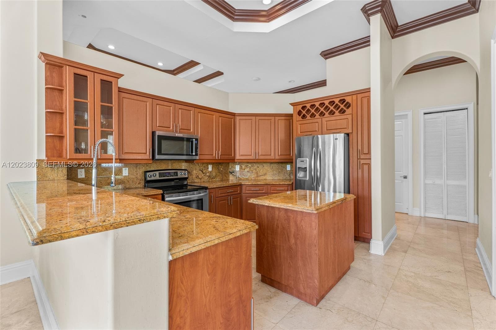 2665 NW 100th Ave, Doral FL 33172 — 14