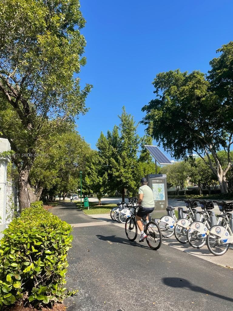 19900 E Country Club Dr # 1120, Aventura FL 33180 — 30